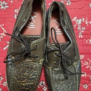Twisted X leather loafers with gold embossed flower and vines